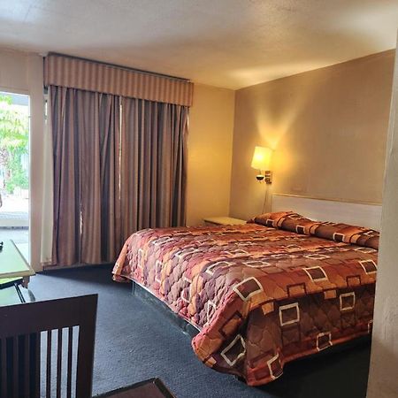 كليرووتر Econo Inn المظهر الخارجي الصورة