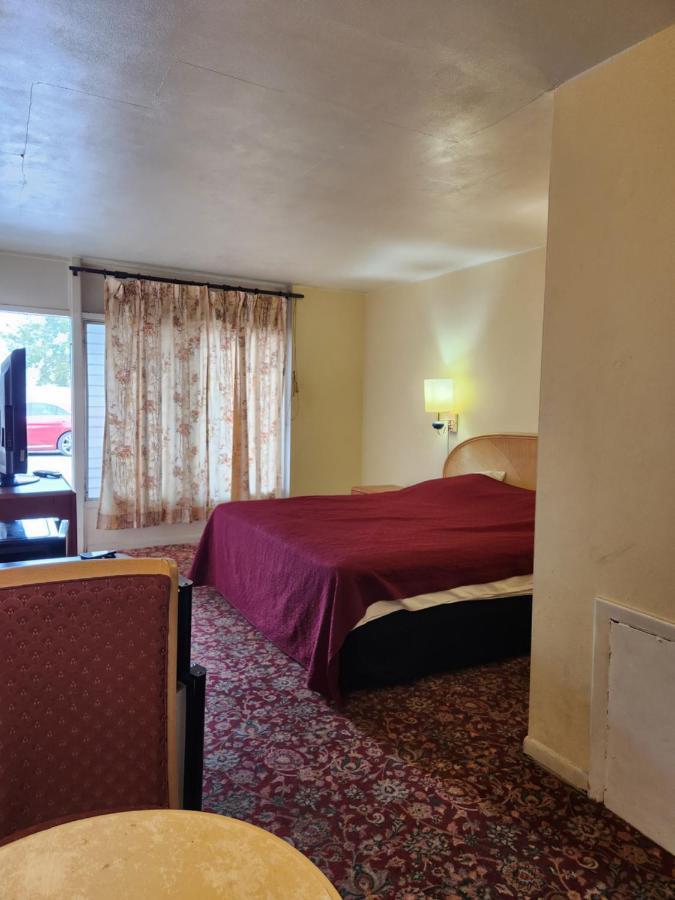 كليرووتر Econo Inn المظهر الخارجي الصورة